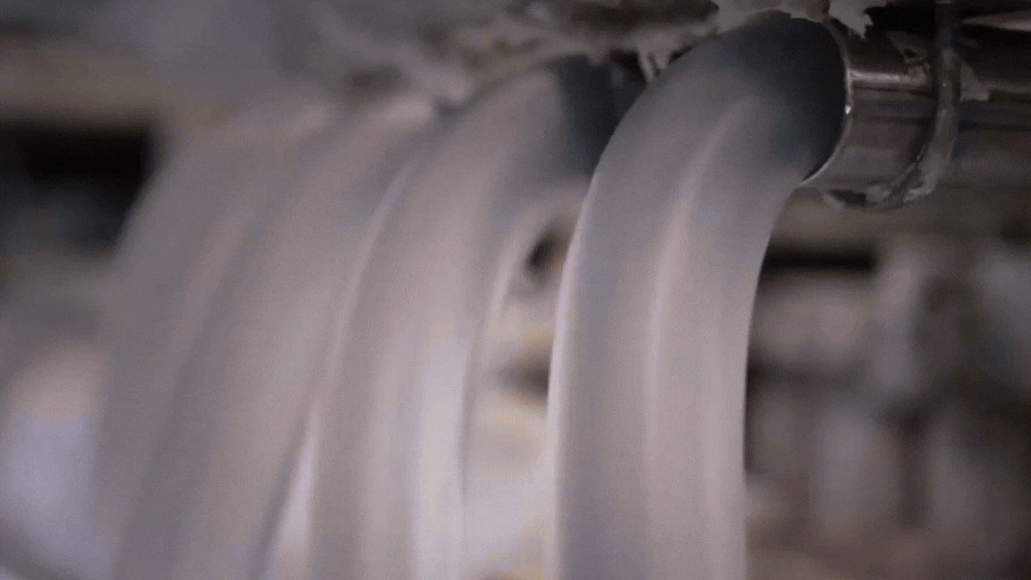 acetic acid converts /></div>
                          </div>
                        </div>
                        
<h5>The cellulose acetate is pressed into large blocks, ensuring uniform density and quality. Sheets are then carefully cut from these blocks,
ready for shaping into stylish eyewear frames.</h5><br>


<div class=